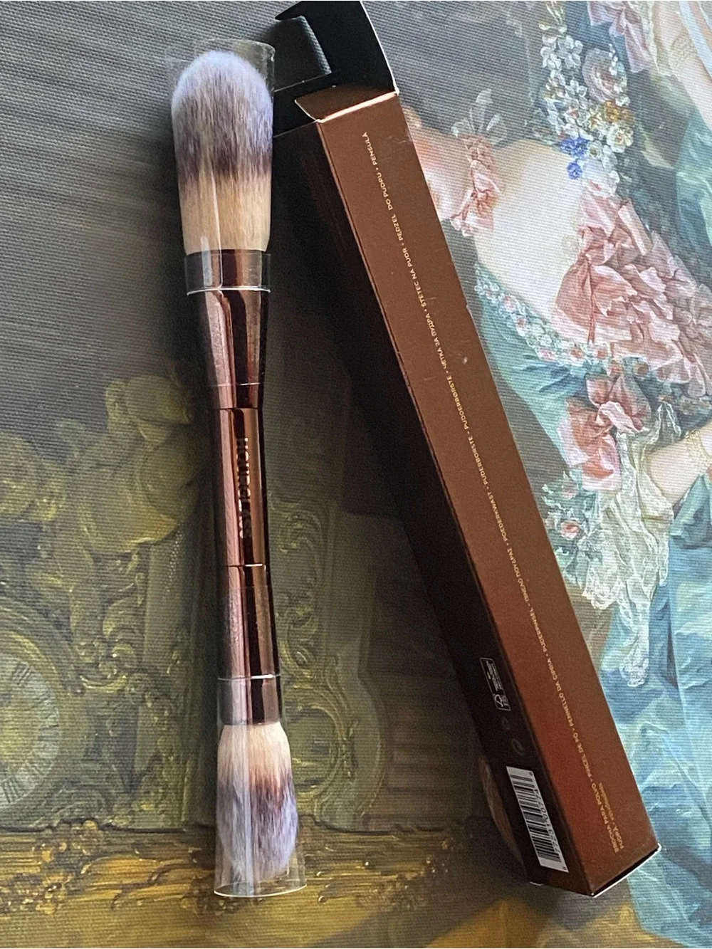 New authentic hourglass Veil Powder Brush